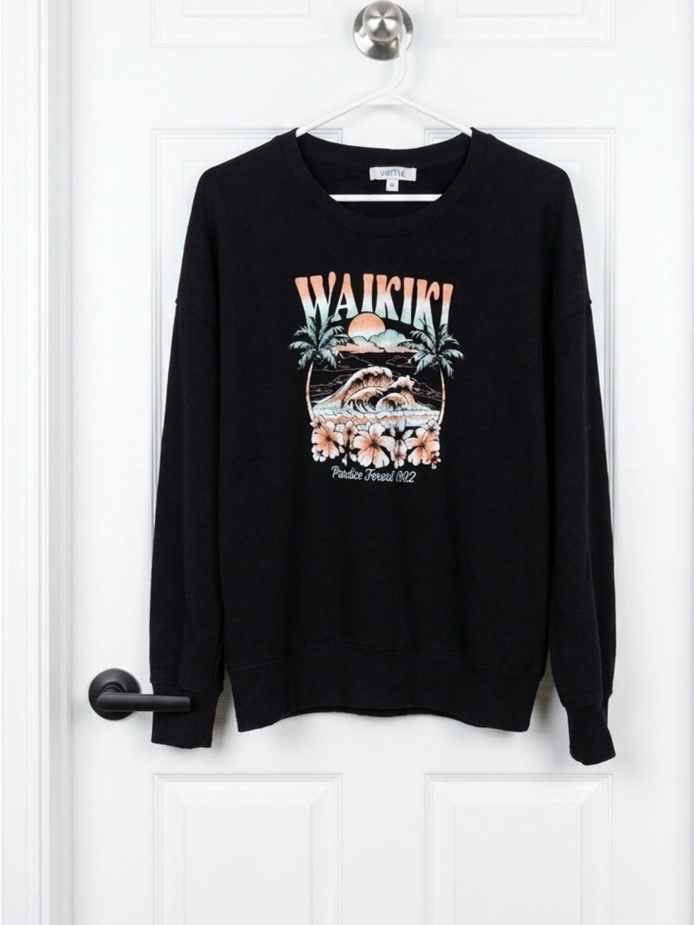 Waikiki Graphic Crewneck Sweatshirt - Black